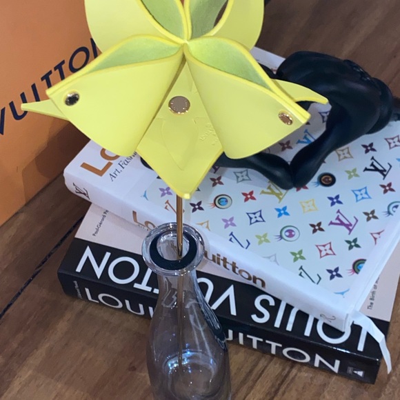 AUTHENTIC LOUIS VUITTIN ORIGAMI FLOWERS BY ATELIER OÏ “OBJETS NOMADES IN ANISE” - Picture 13 of 13